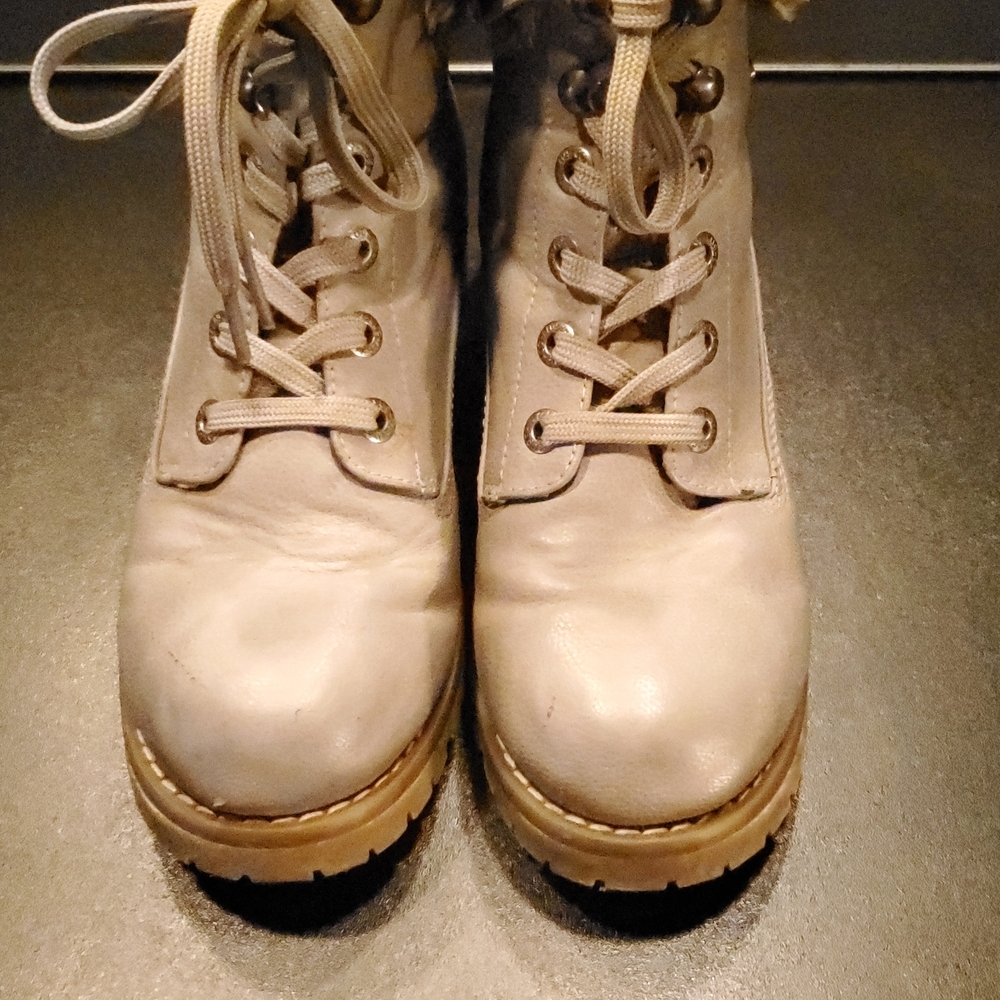 Lugz Women's Boots w/Faux Fur Gray Size 9